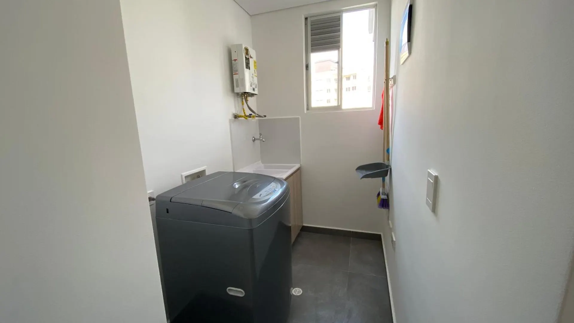 Hermoso Y Comodo Apartamento Sabaneta 0*,